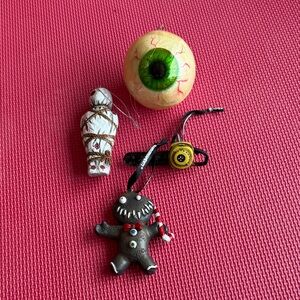 Horror ornaments